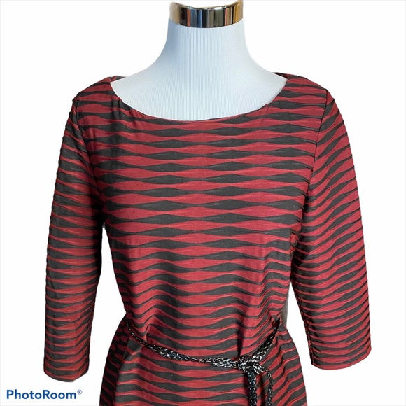 Emma & Michelle red and black belted dress size M - Picture 5 of 5